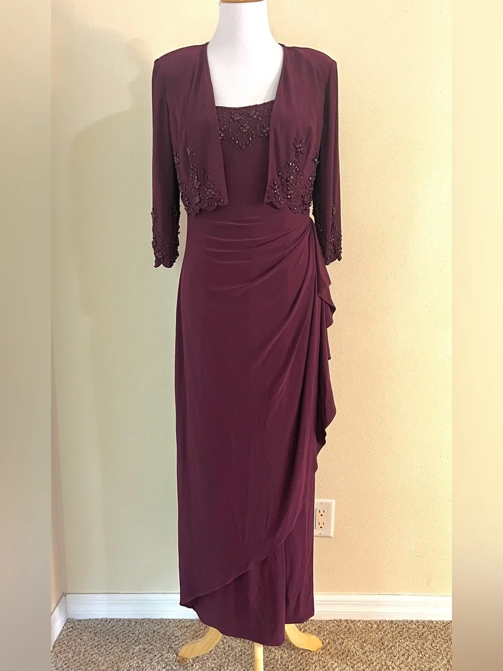 Alex Evenings Wine Burgundy Beaded Two-Piece Evening Gown Waterfall-Ruffle 10